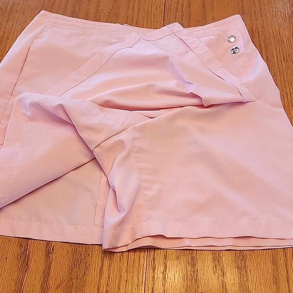 Izod Women's Pink Skorts - Picture 8 of 11